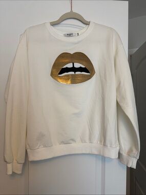 Sanctuary Cream Crewneck Sweatshirt with Metallic Gold Lip Motif